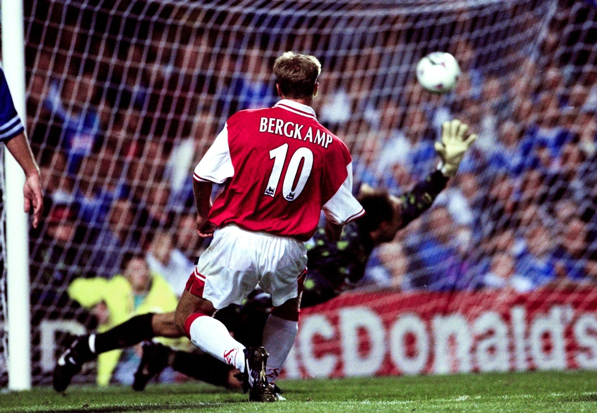bergkamp2.jpg