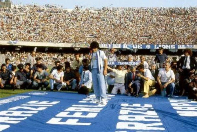 maradona3.jpg