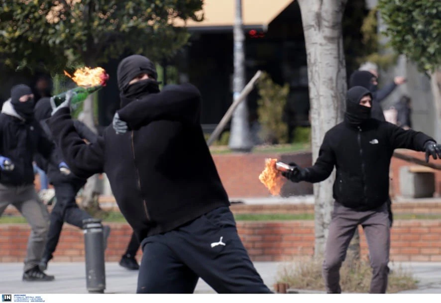 epeisodia3.jpg