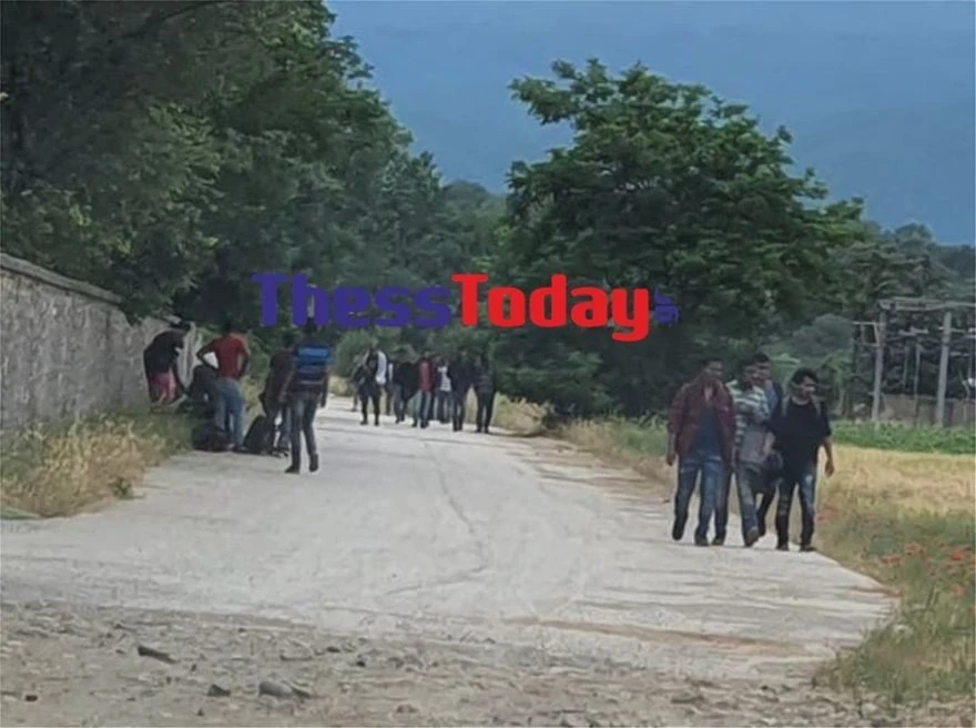 eidomeni2.jpg