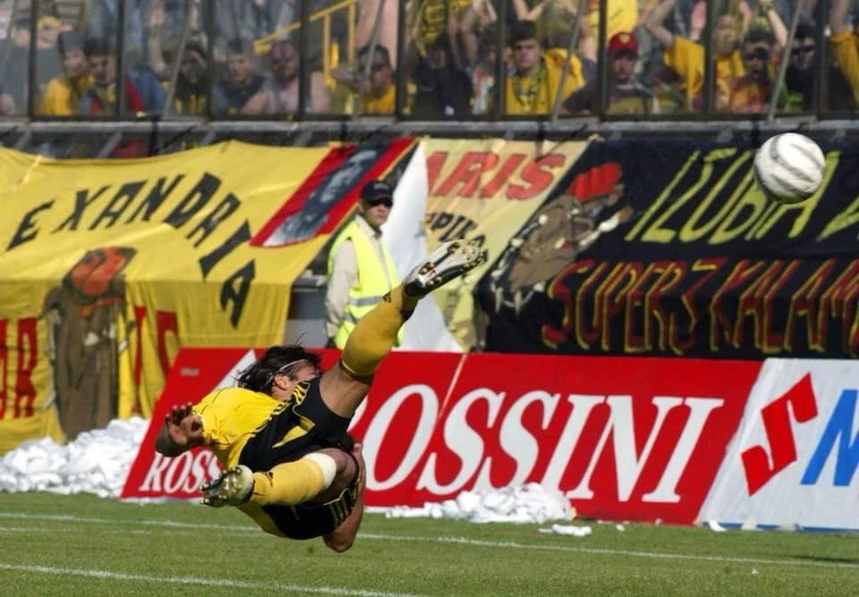mario-caceres-aris4.jpg