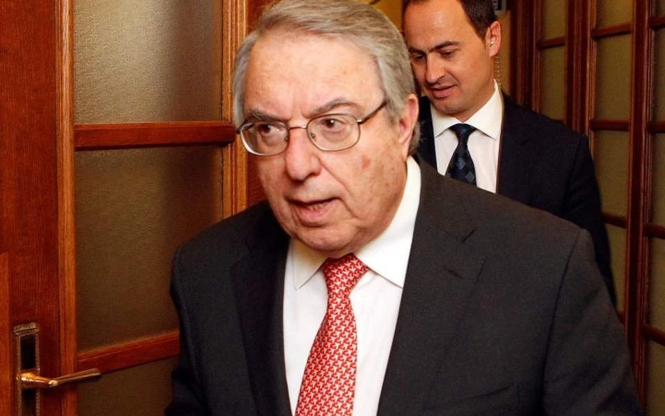 mpampiniotis.jpg