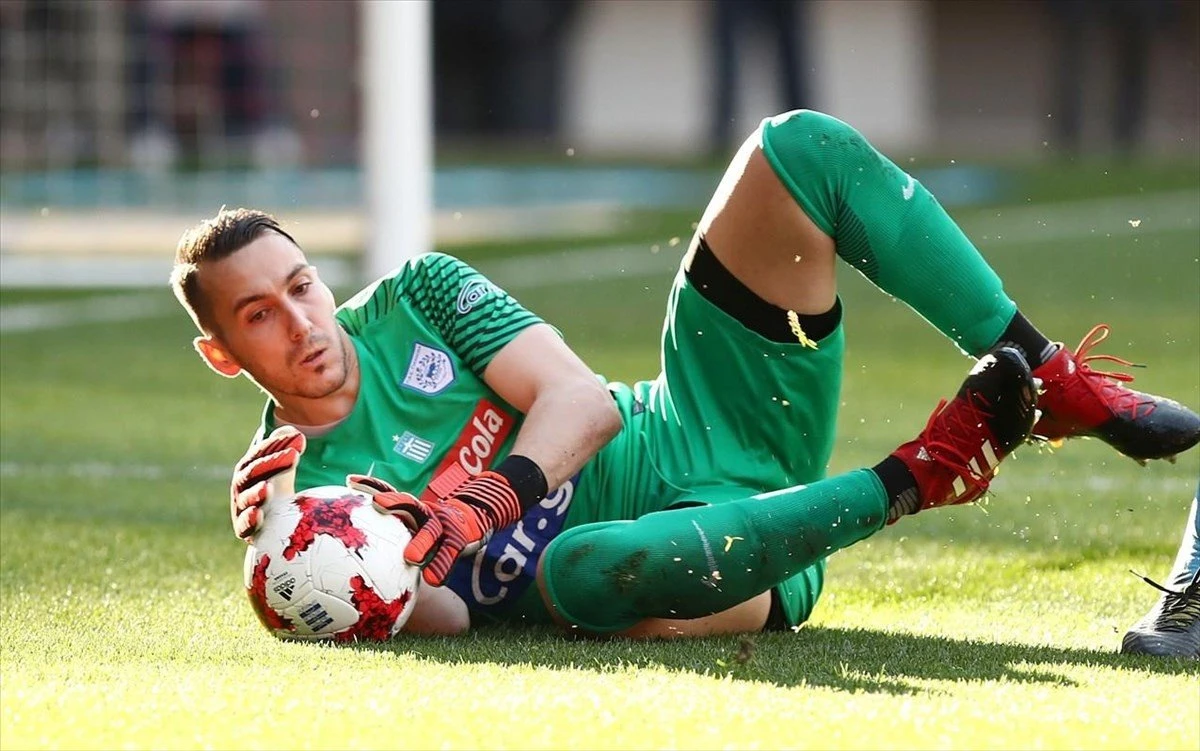 giannikoglou-pas.jpg