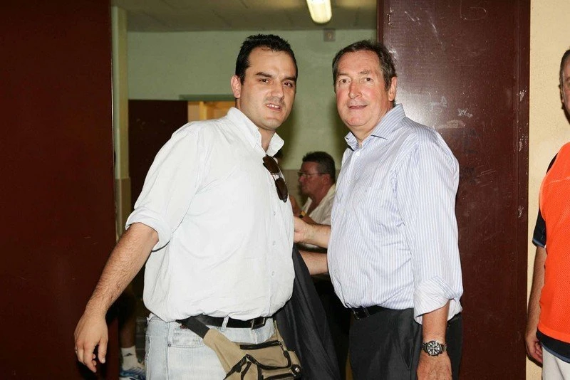 petrotos-gerard-ugie.jpg