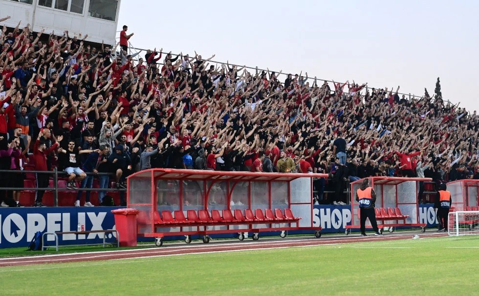 olympiacos-kosmos.jpg