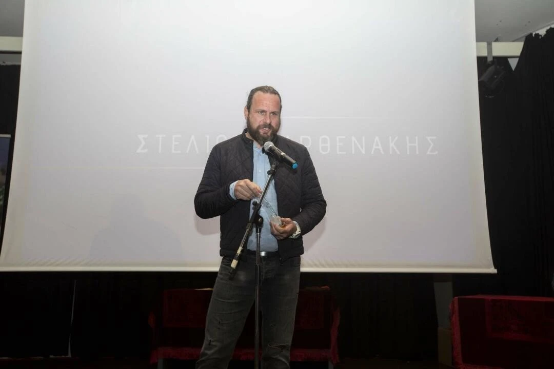 makp3162.jpg