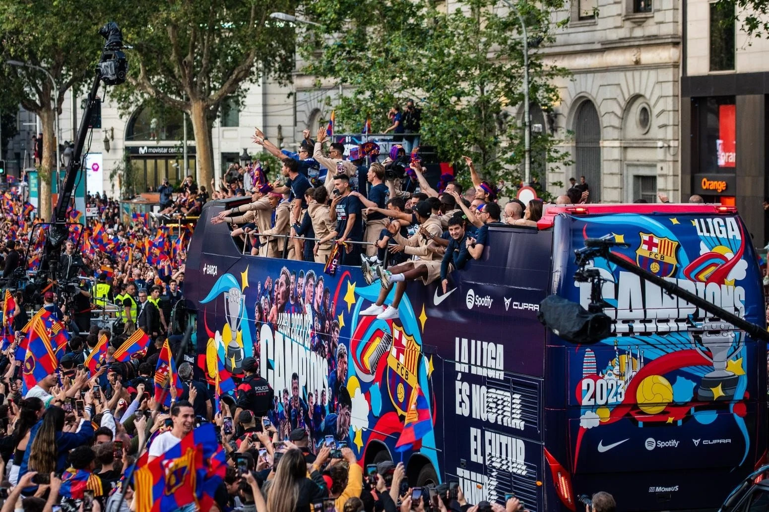 barca2.jpg