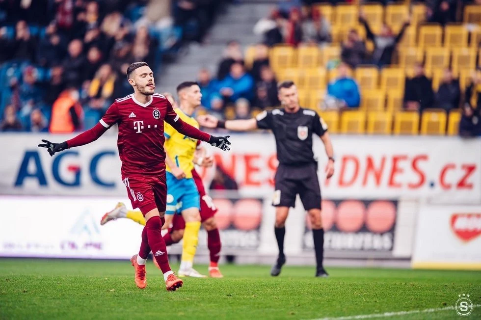 karlsson-sparta-4.jpeg