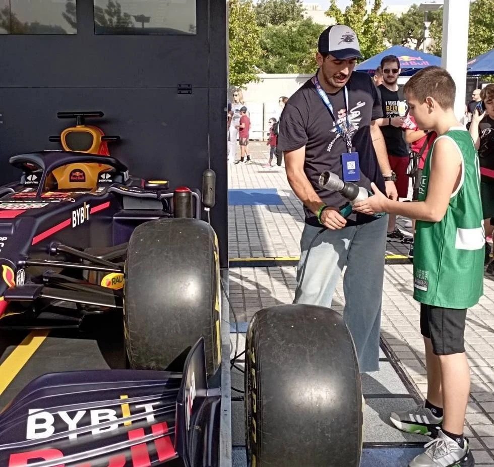formula-1-thessaloniki-antighrafi.jpg