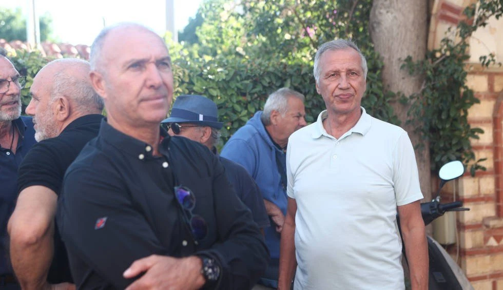 kideia-mixalitsos-orfanos.jpg