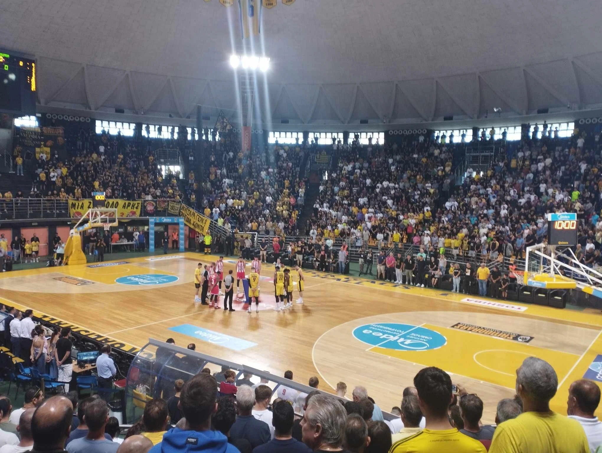 sigi-aris-olympiakos-ioannidi.jpg