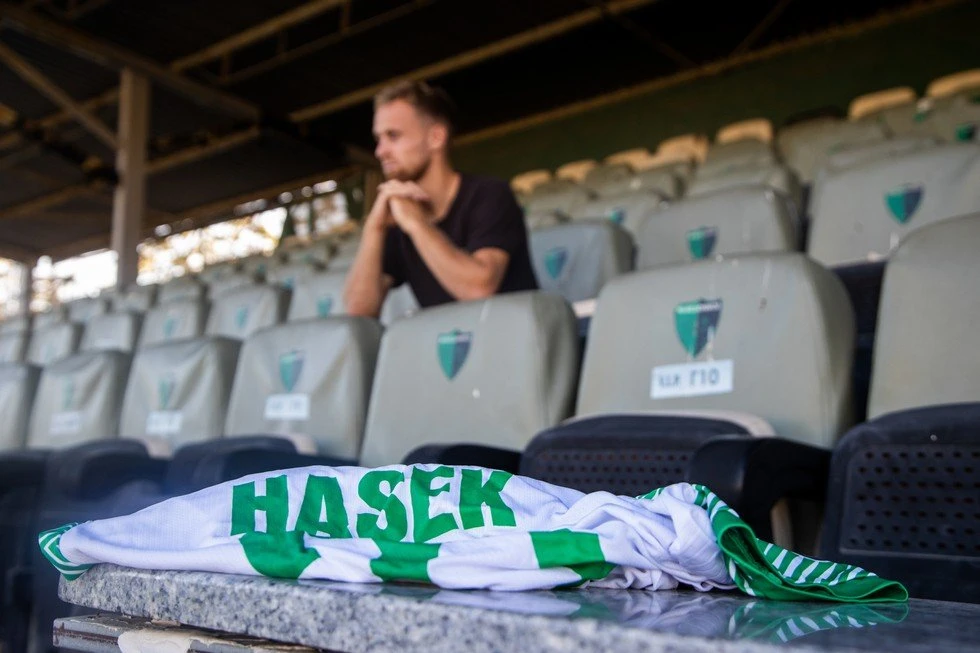 hasek-shirt-kerkida.jpg