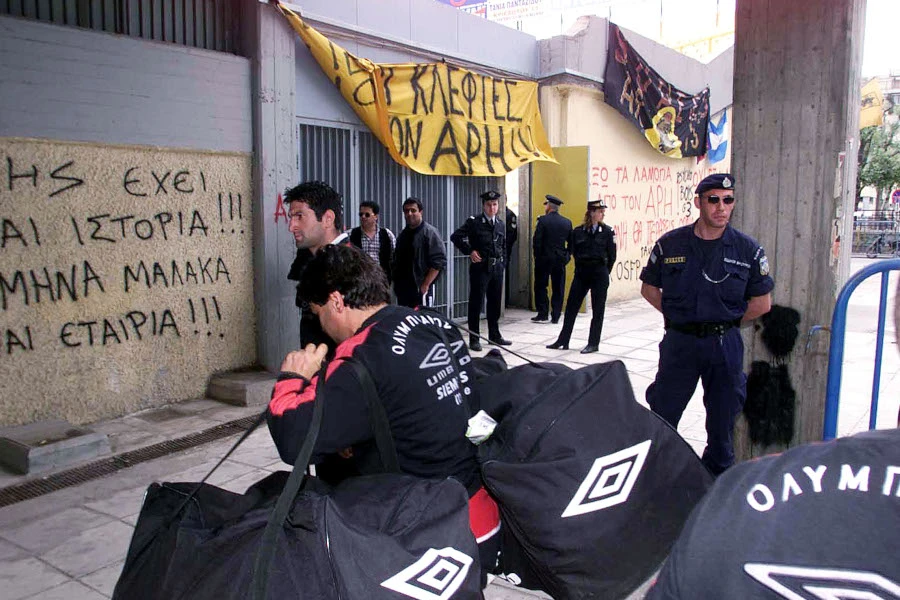 aris-olympiacos-katalipsi.jpg