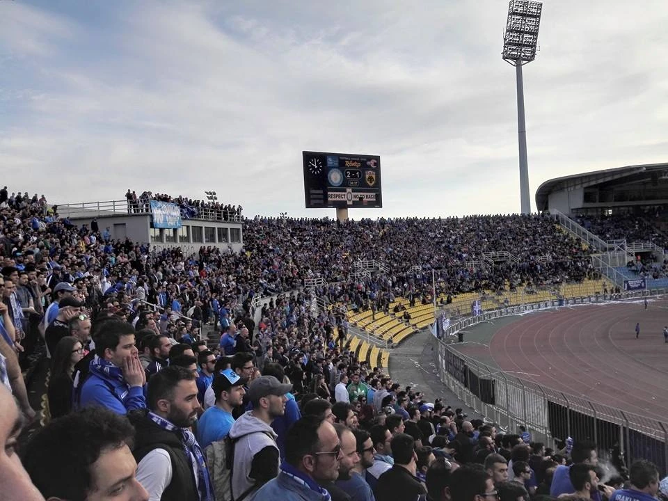 3-YFU76.jpg