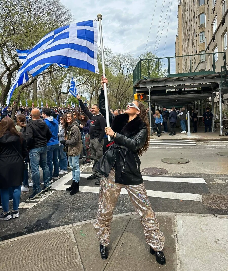 evangelia-greek-flag-255c9.jpg