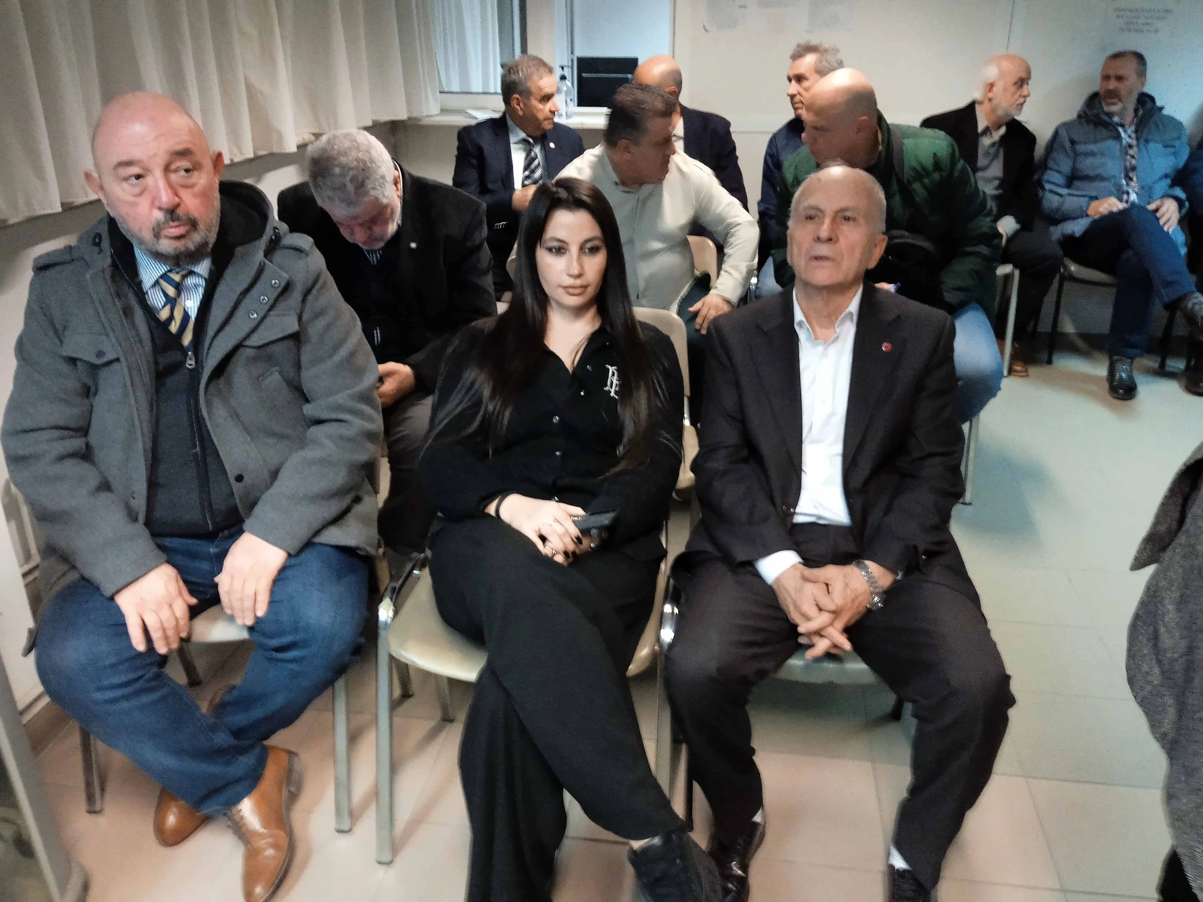 4-QoDl6.jpg