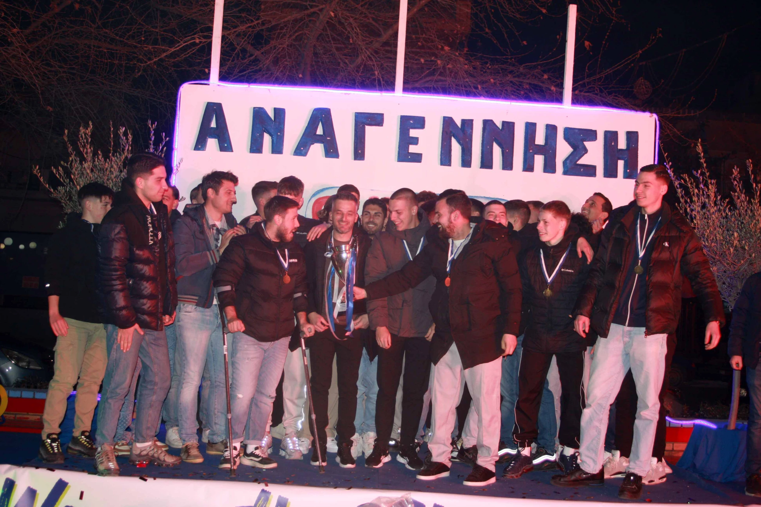 23-V4PcJ.JPG