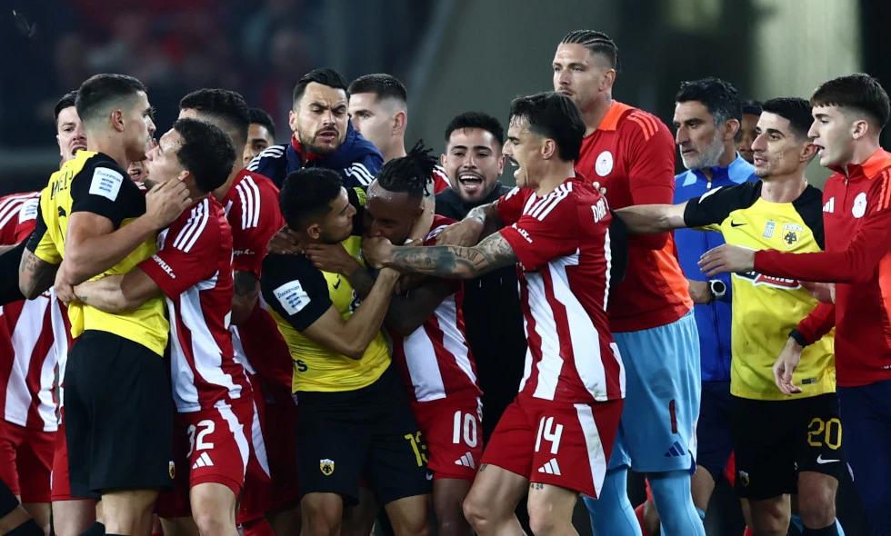 olympiacos-aek-qFrZd.jpg
