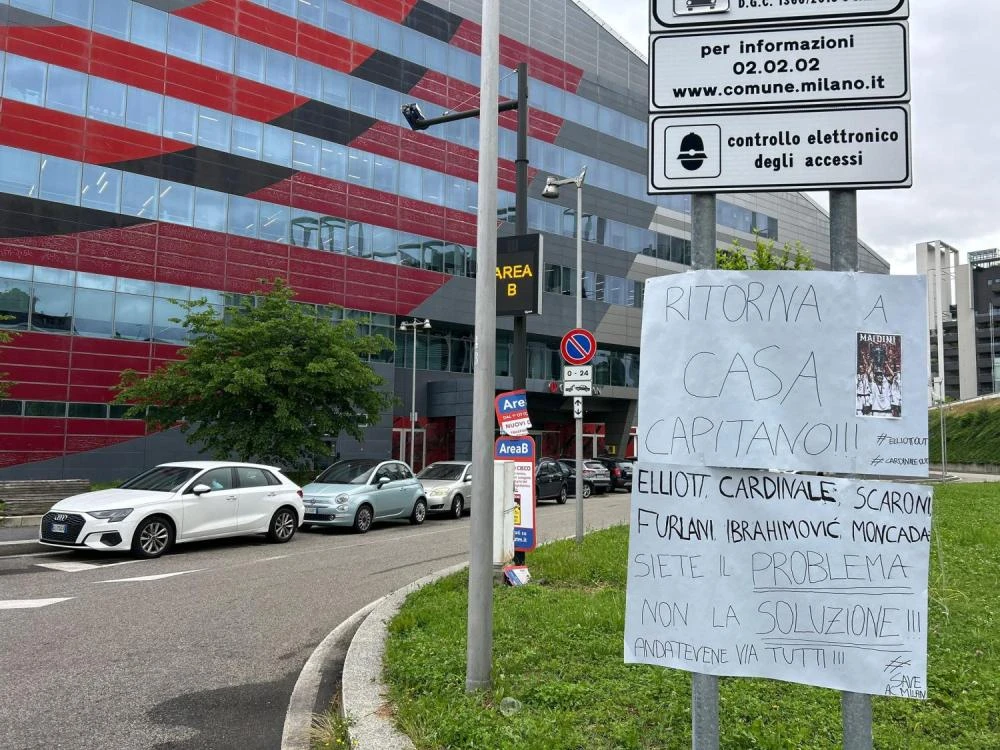 milan-tifosi.jpeg