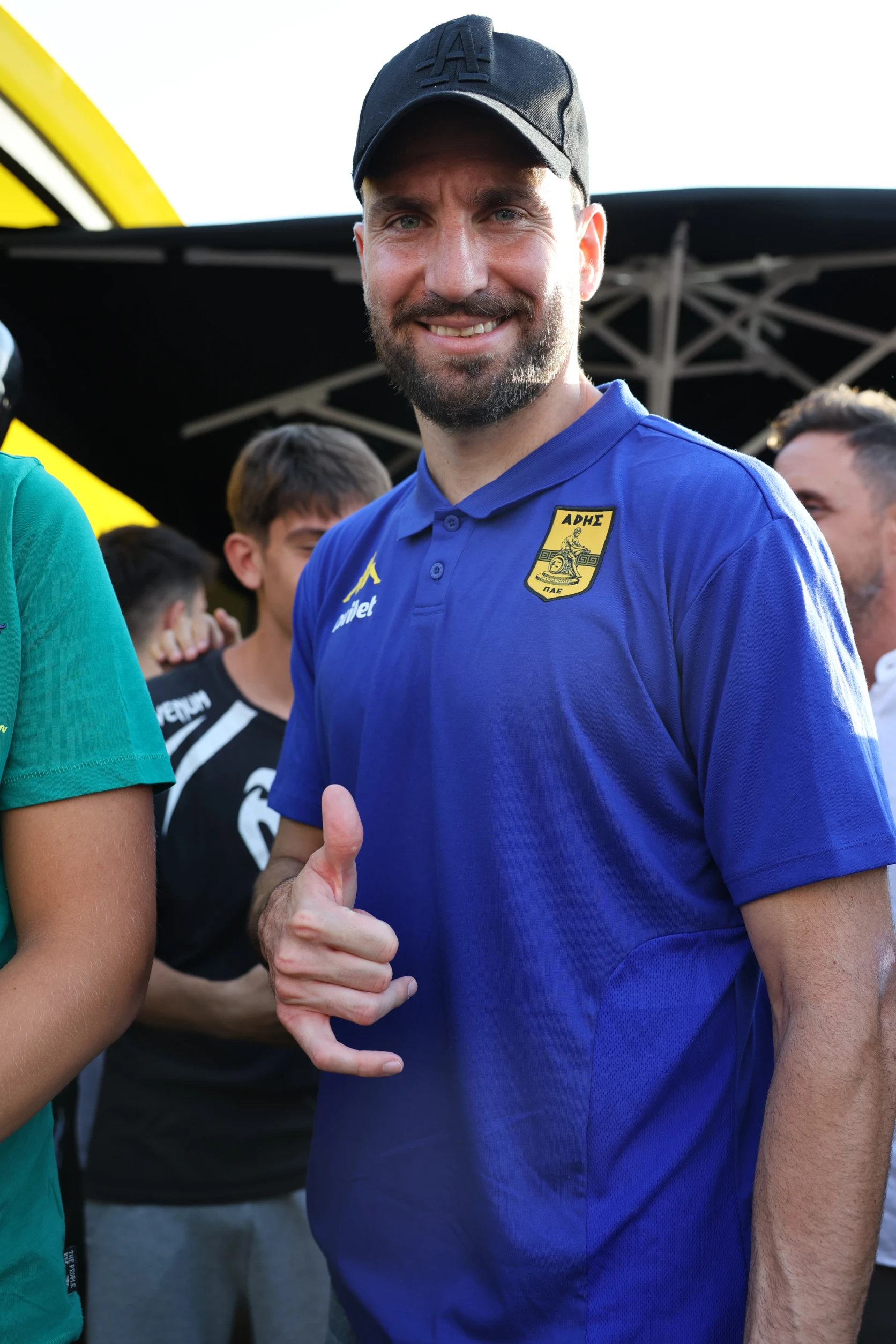 6651846.jpg
