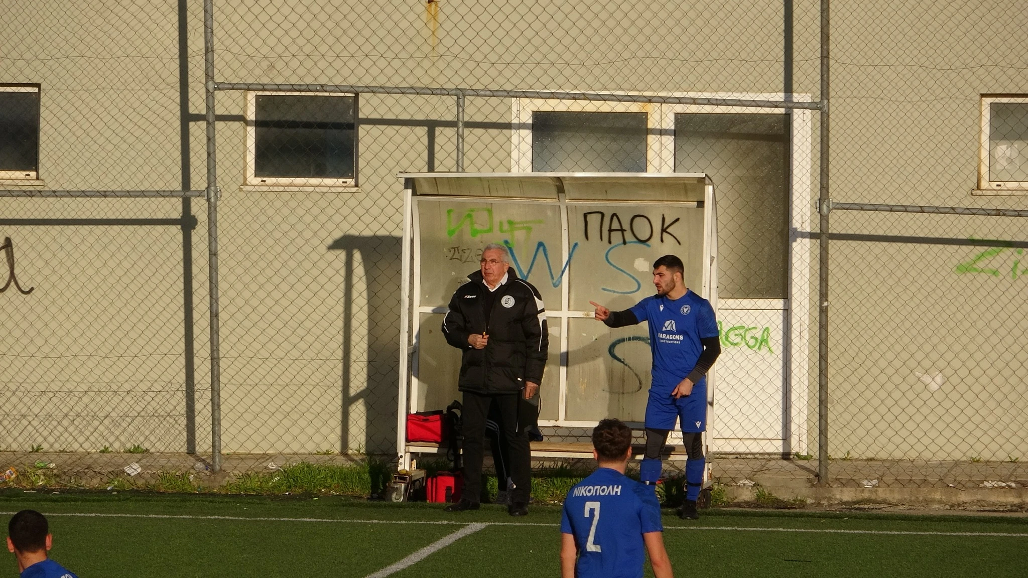 32-1yV4w.jpg
