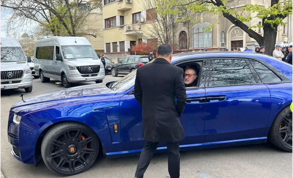 becali-auto.JPG