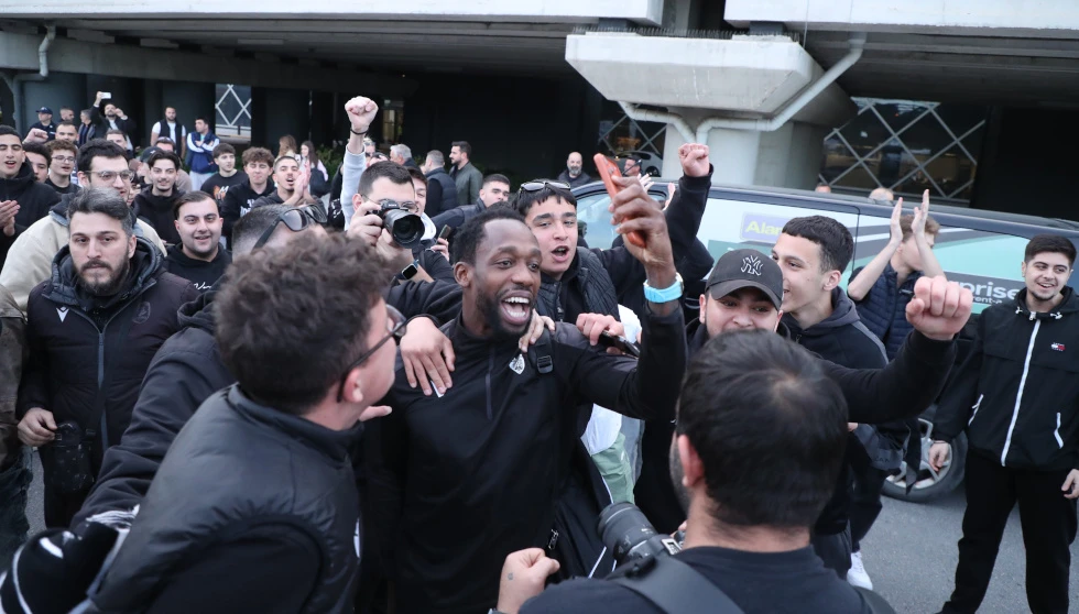 paok-beverly-Z2UBe.jpg