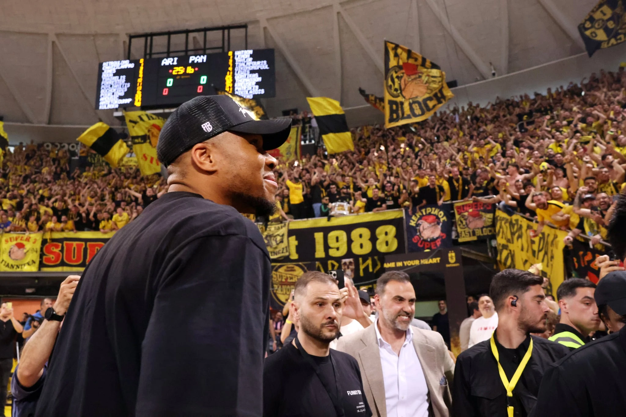 antetokounmpo-alexandreio.jpg