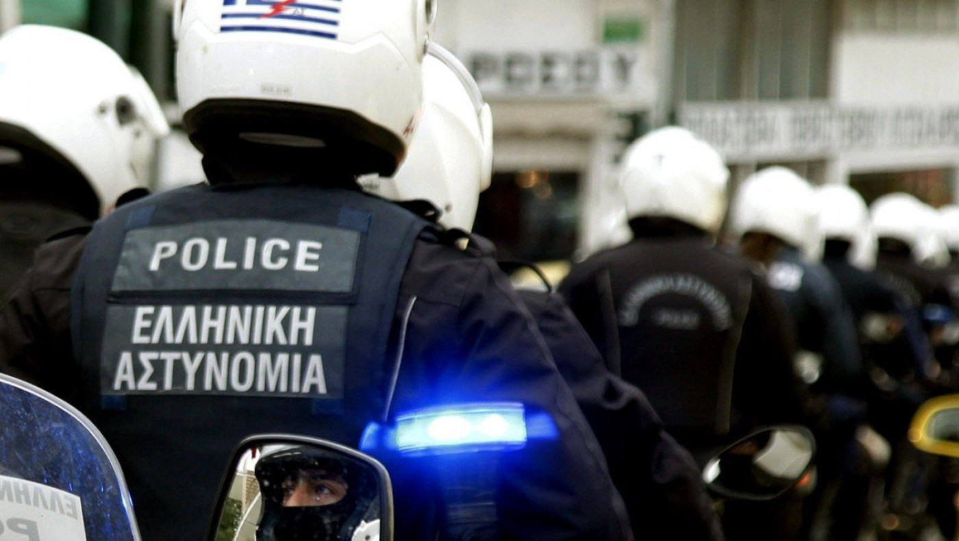 Μαφιόζικο χτύπημα στη Βάρη με δυο νεκρούς