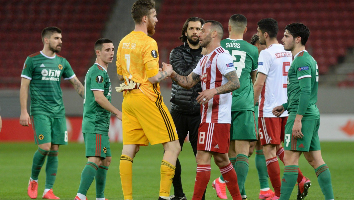 Η Γουλβς περιμένει απαντήσεις από την UEFA για την ρεβάνς με Ολυμπιακό
