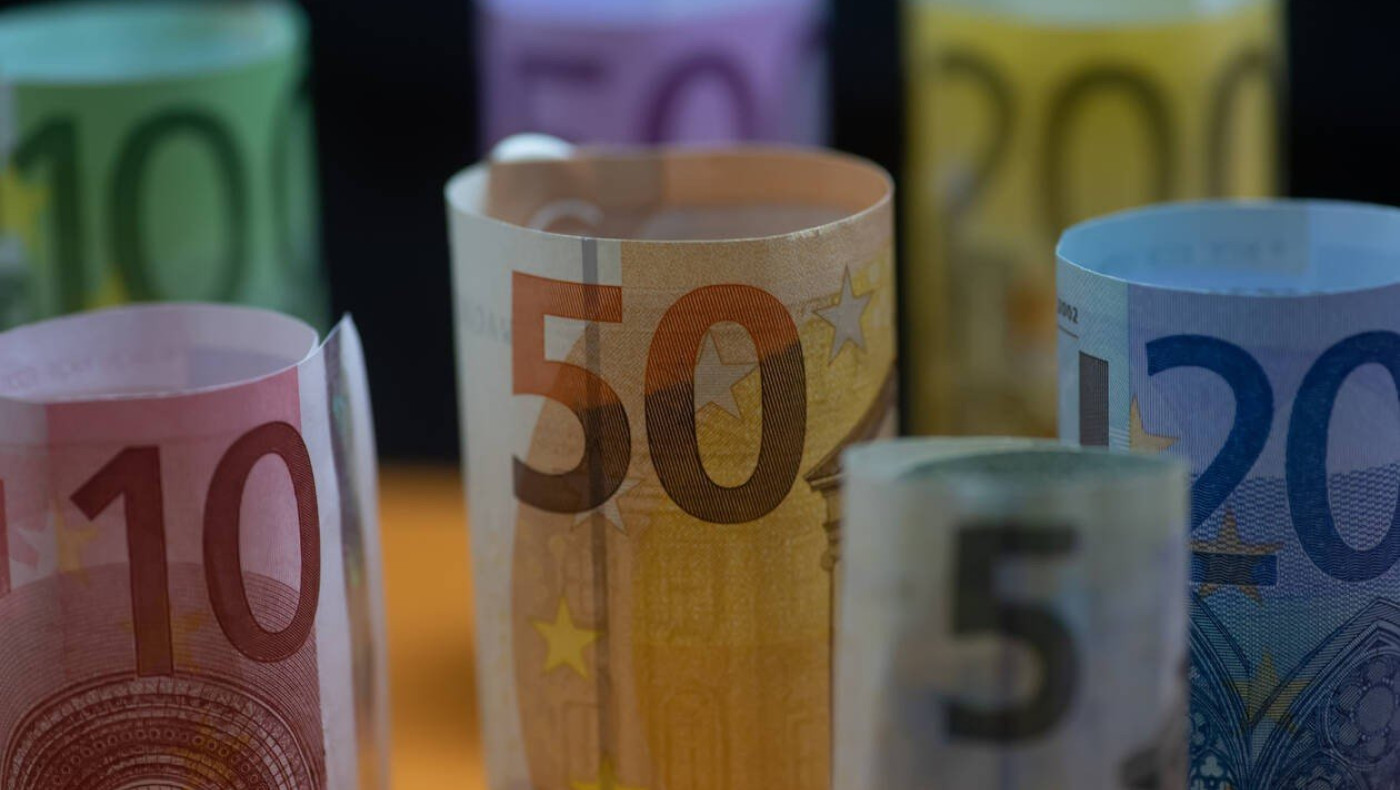 Ερχεται κι άλλο 800άρι τον Μάιο από την κυβέρνηση