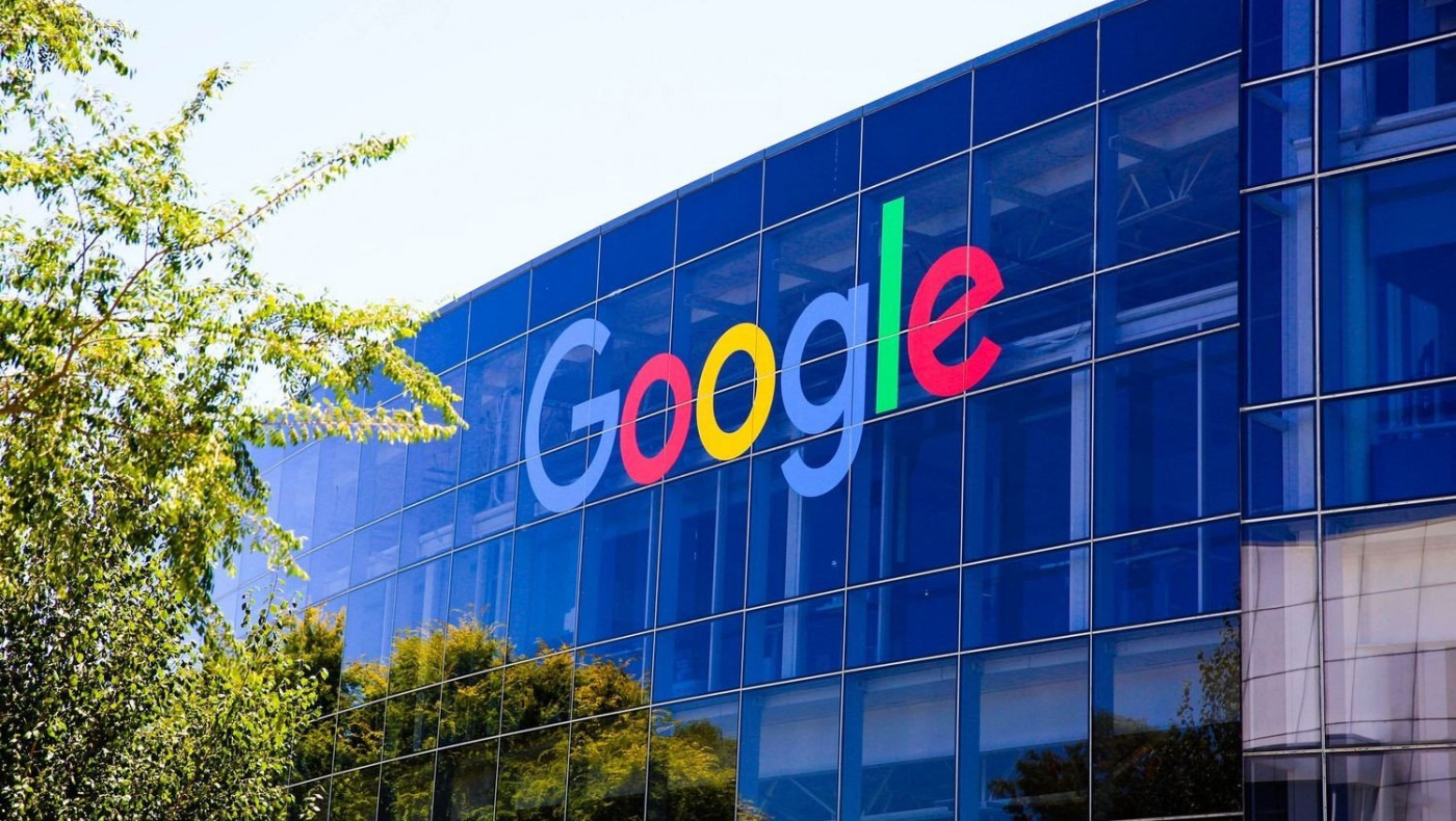 Google και Facebook: Συνεχίζουν από το σπίτι οι εργαζόμενοι ως το τέλος του χρόνου!