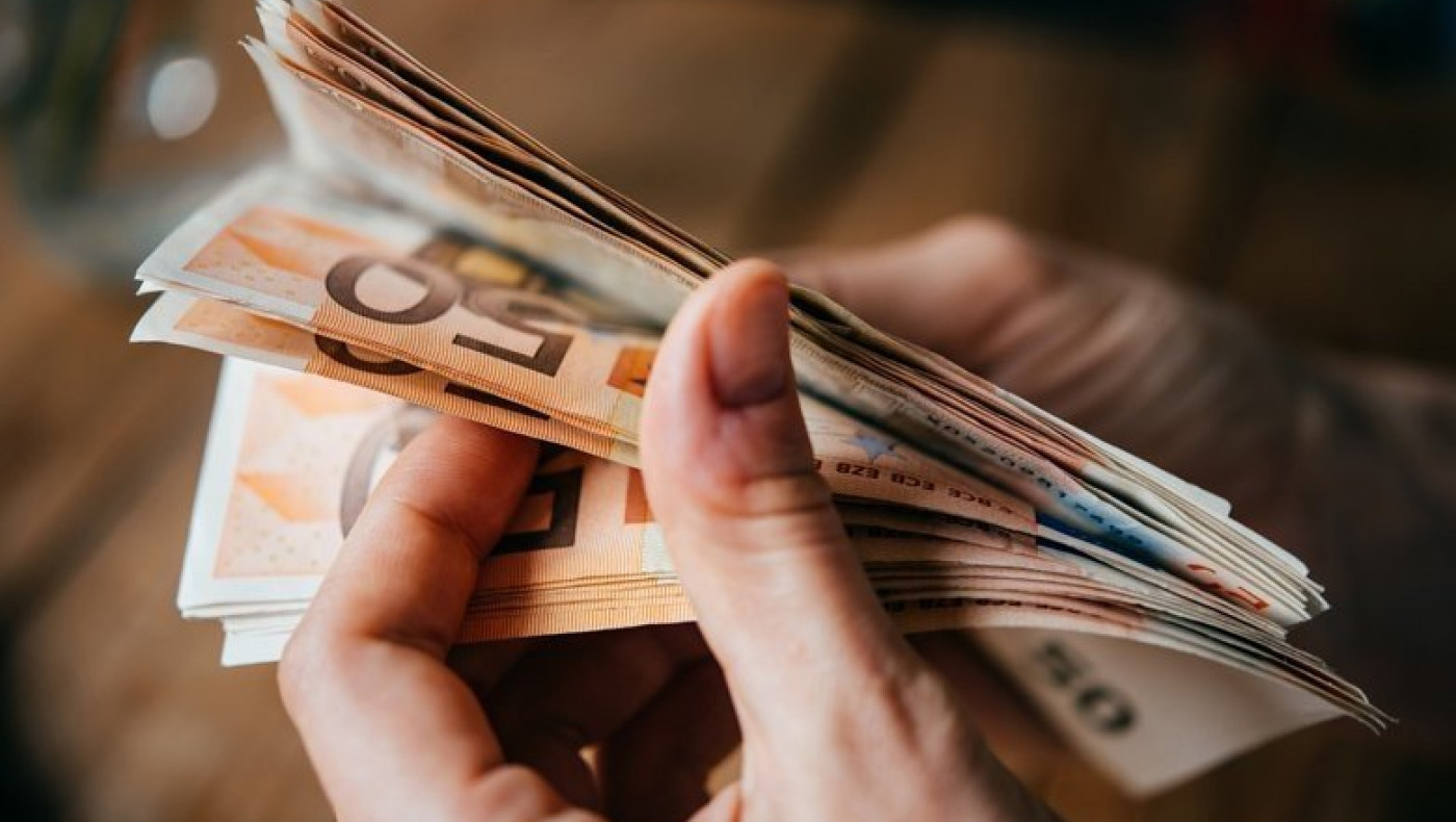 Με... «παγίδες» τα τεκμήρια για ανέργους και χαμηλοσυνταξιούχους