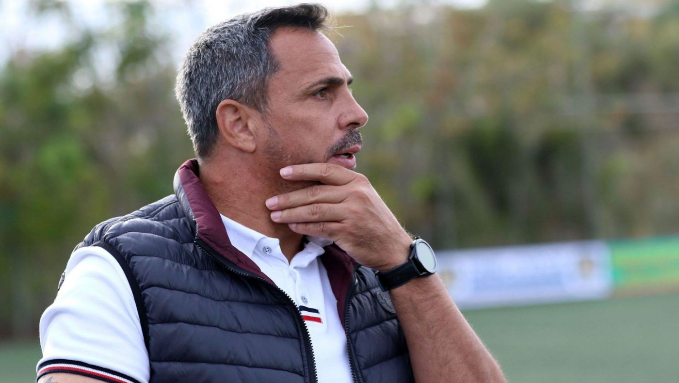 Σκέντζος: «Πάντα στα τελευταία λεπτά κάτι παθαίνει ο Άρης, πρέπει να καθαρίζει νωρίτερα γιατί αξίζει να είναι δεύτερος»
