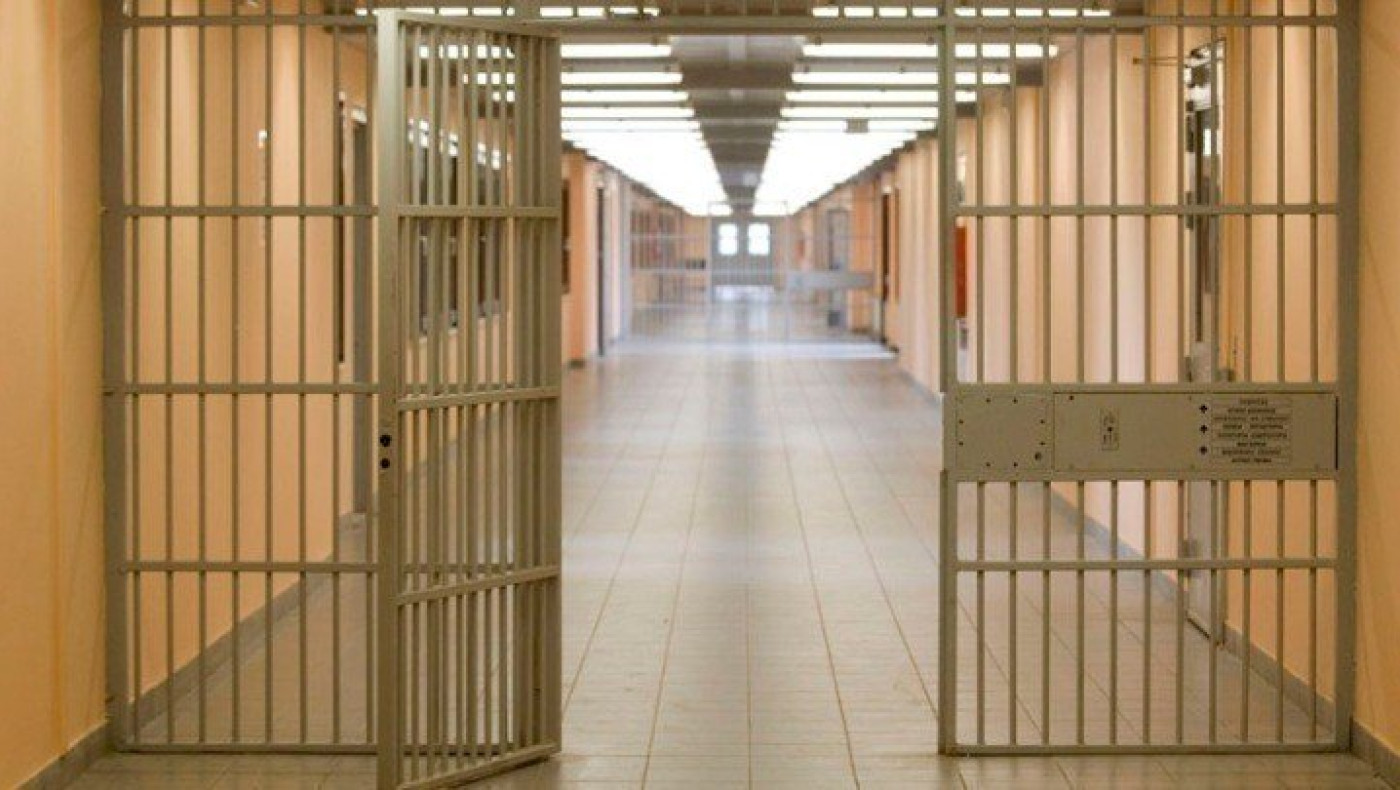 Φυλακές Κορυδαλλού: Κατασχέθηκαν ναρκωτικά, κινητά, ρόπαλα και μαχαίρια