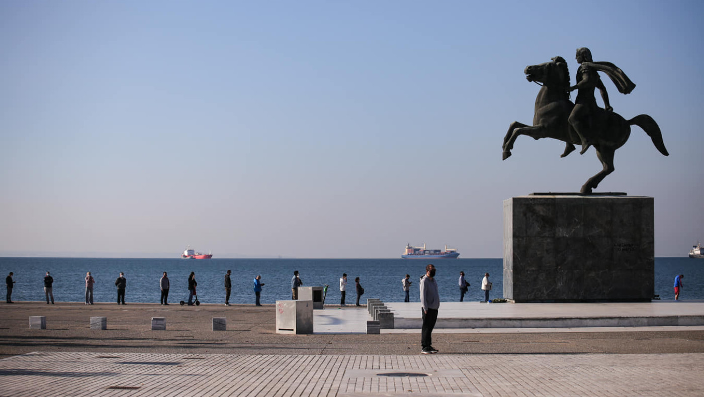 ΑΝΑΚΟΙΝΩΘΗΚΕ: «Κόκκινος συναγερμός» στη Θεσσαλονίκη - Lockdown από αύριο