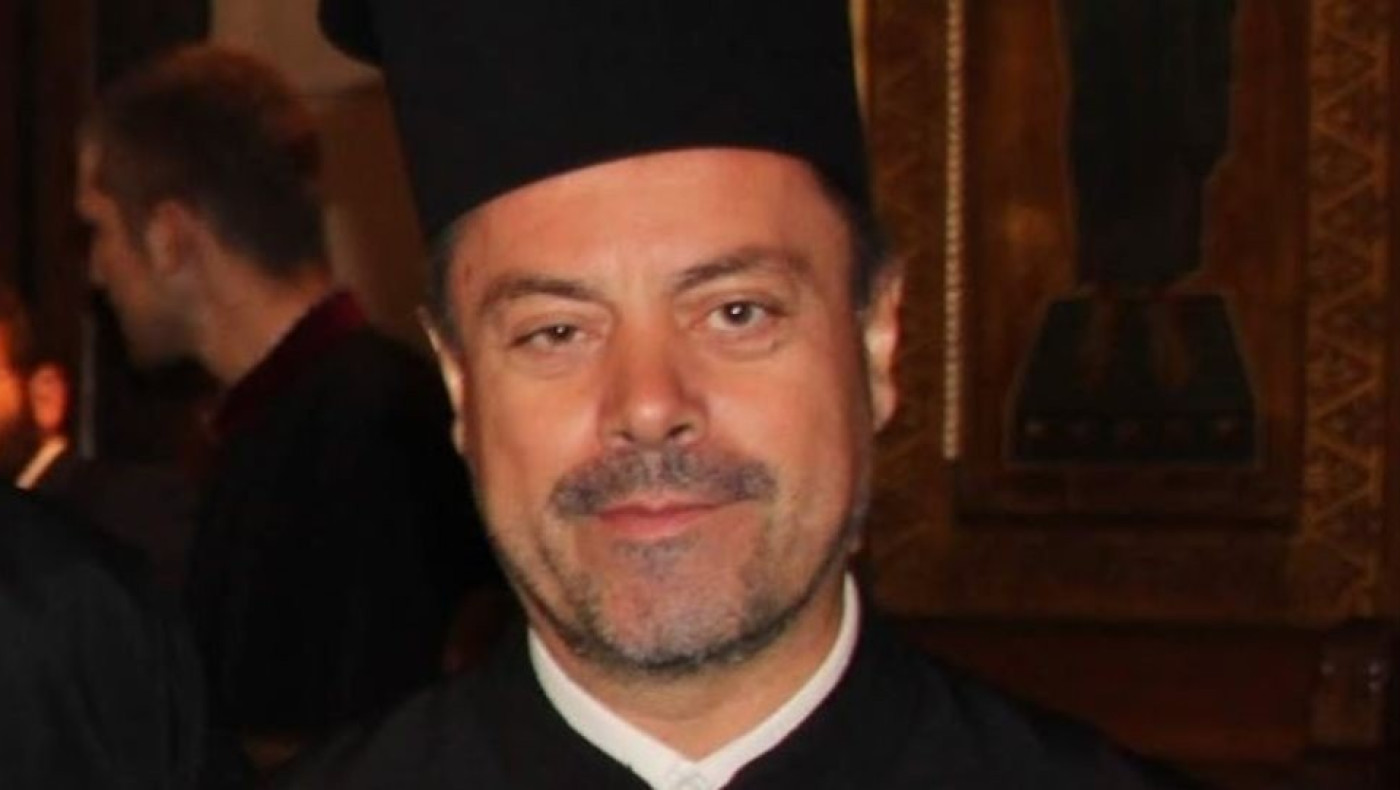 Αφέθηκε ελεύθερος ο ύποπτος για την επίθεση στον ιερέα στη Λυών