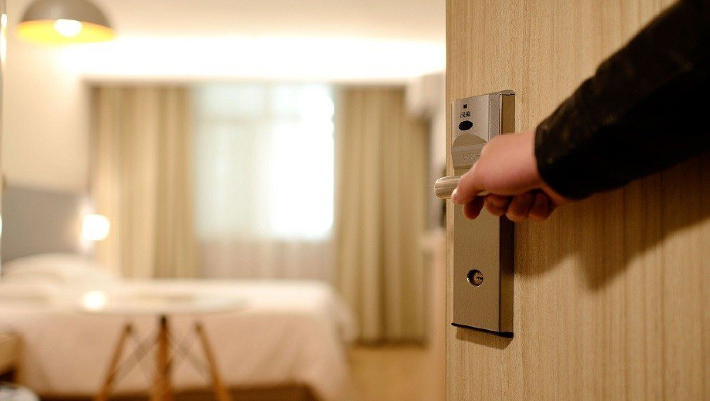 Αφορολόγητες και ακατάσχετες οι αποζημιώσεις σε τουριστικές επιχειρήσεις