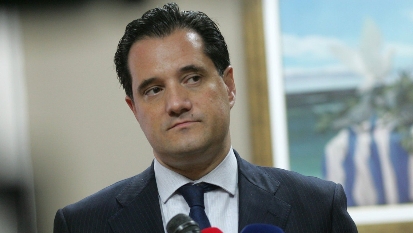 Ποίηση από τον Άδωνι στη Βουλή!
