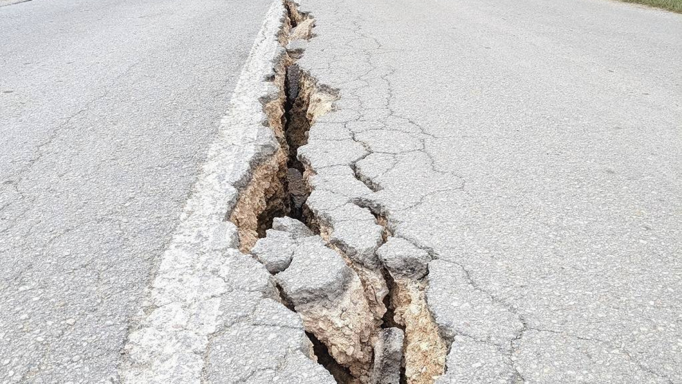 Βυθίστηκε κατά 30 εκ. το έδαφος της Ελασσόνας μετά από τους σεισμούς!