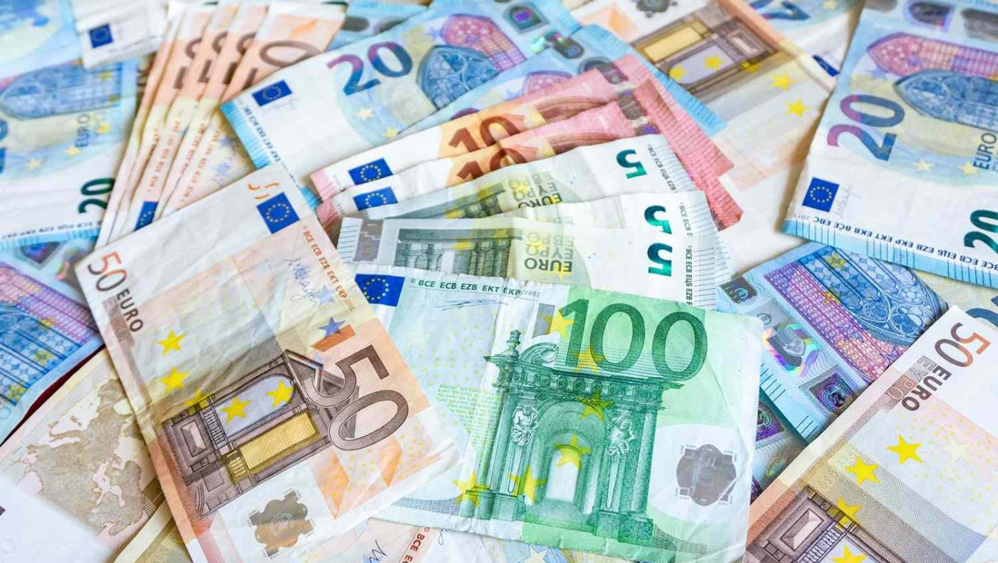 Δώρο Πάσχα: Πώς υπολογίζεται – Ποιοι θα το λάβουν μειωμένο το 2021