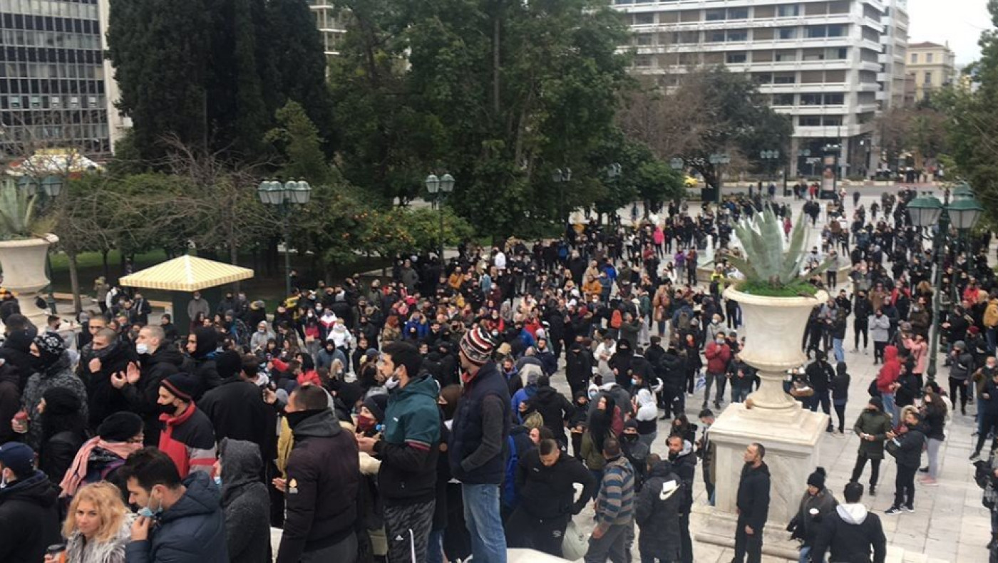 Θεσσαλονίκη: Αρνητές των εμβολίων καλούν σε κινητοποίηση