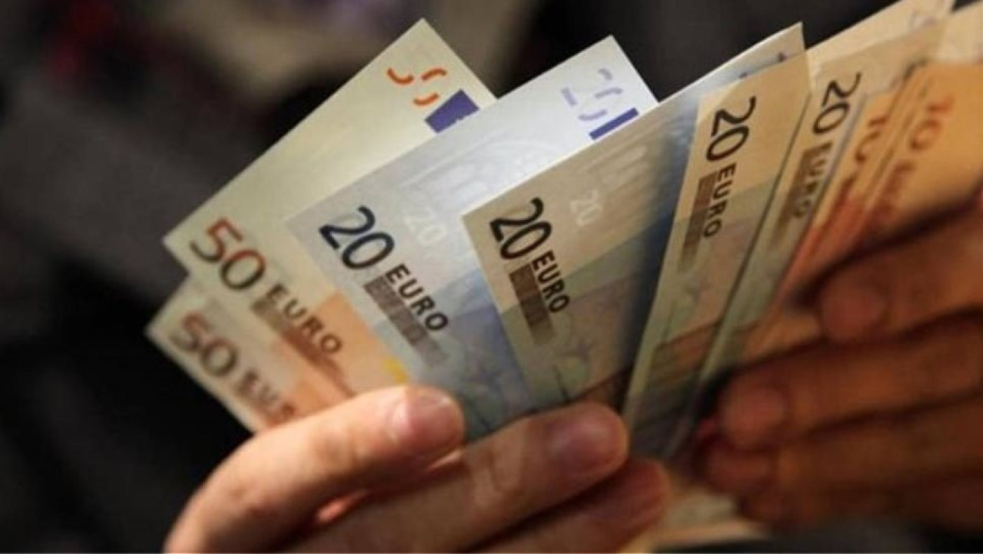 «Παγώνει» η πανδημία τον κατώτατο μισθό