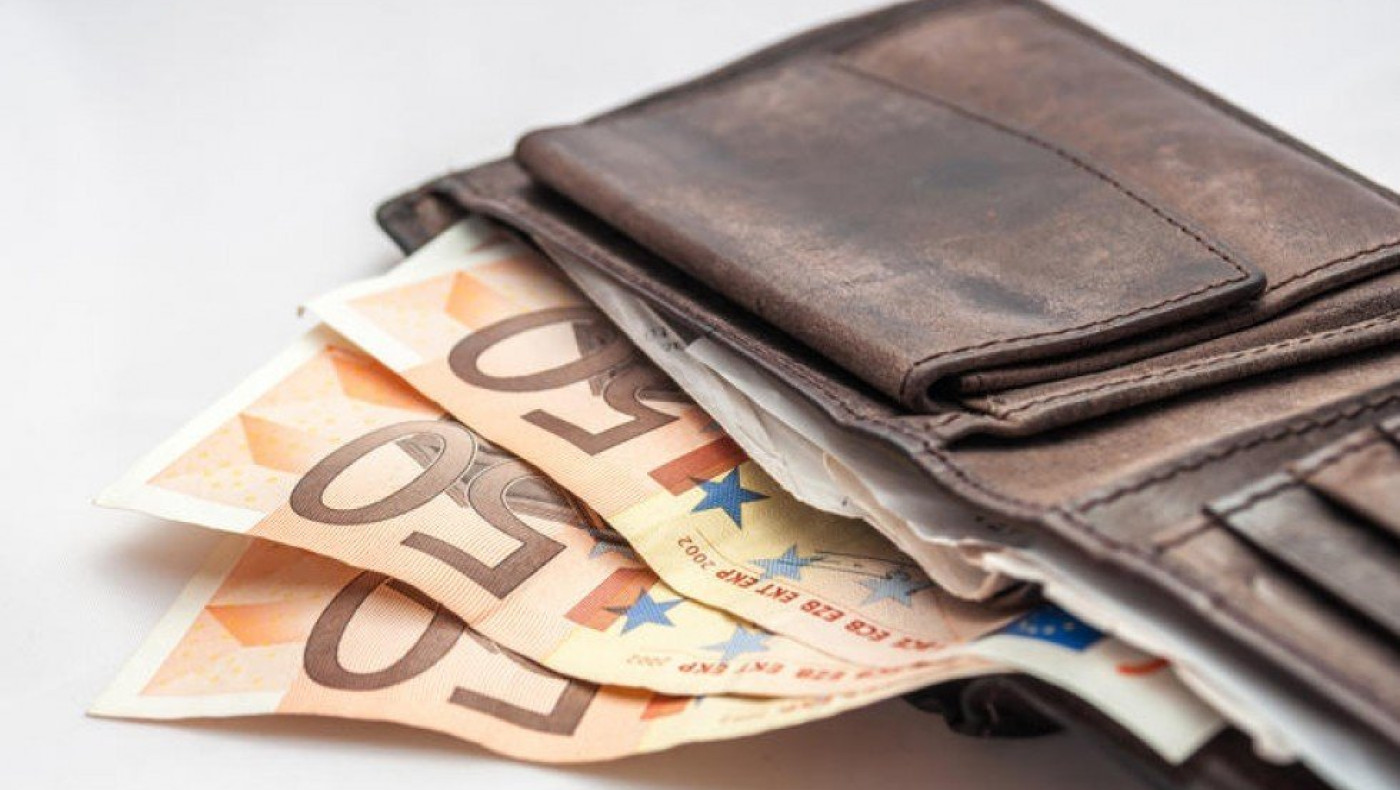 Λασίθι: Βρήκε και παρέδωσε πορτοφόλι Γάλλου τουρίστα με 850 ευρώ!