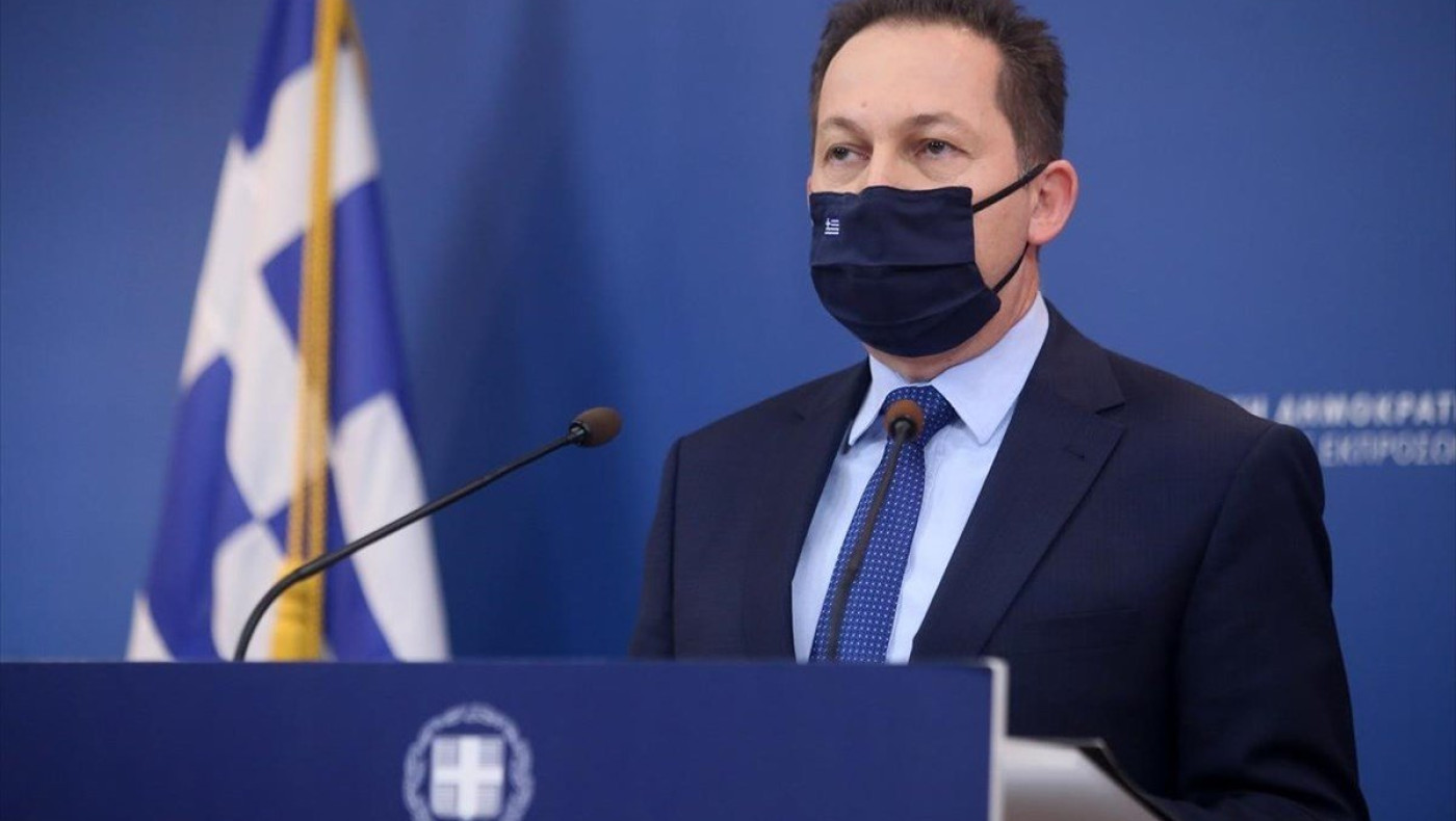 Πέτσας: «Όλα ανοιχτά για test, green pass, μετακινήσεις από νομό σε νομό»