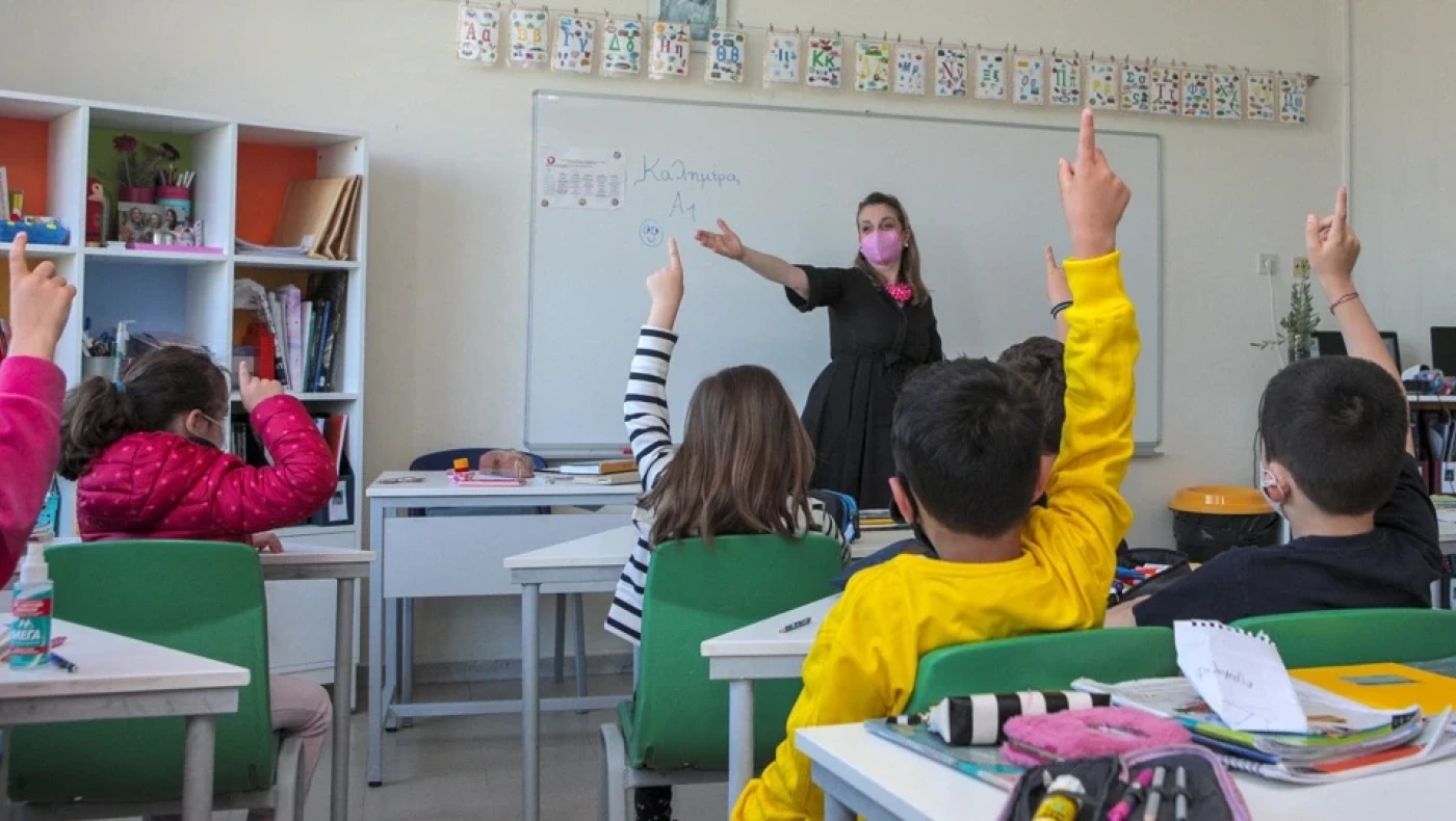 Σχολεία: Η επιστροφή της μάσκας και οι διαψεύσεις