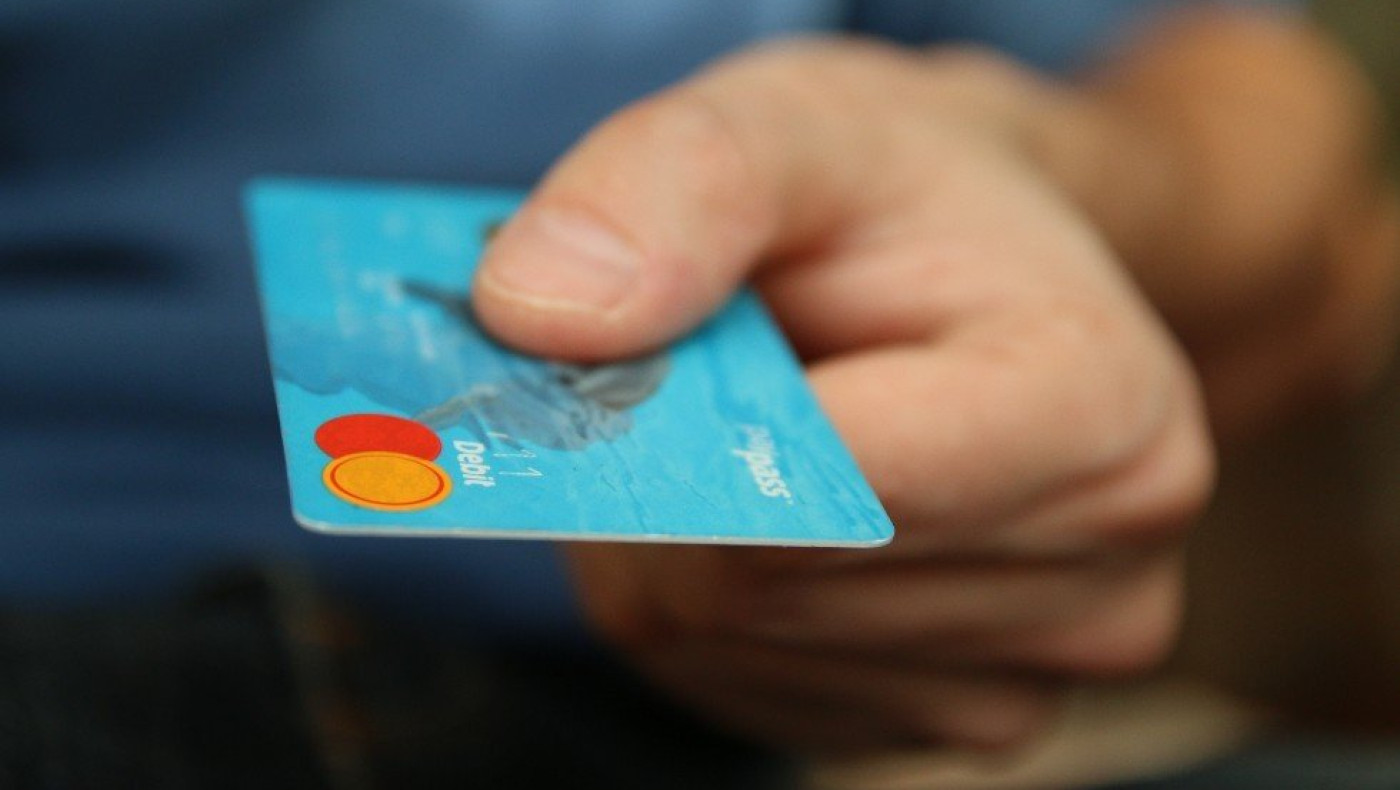 Τα επαγγέλματα που δίνουν φορο-bonus έως 2.200 ευρώ με τις ηλεκτρονικές αποδείξεις