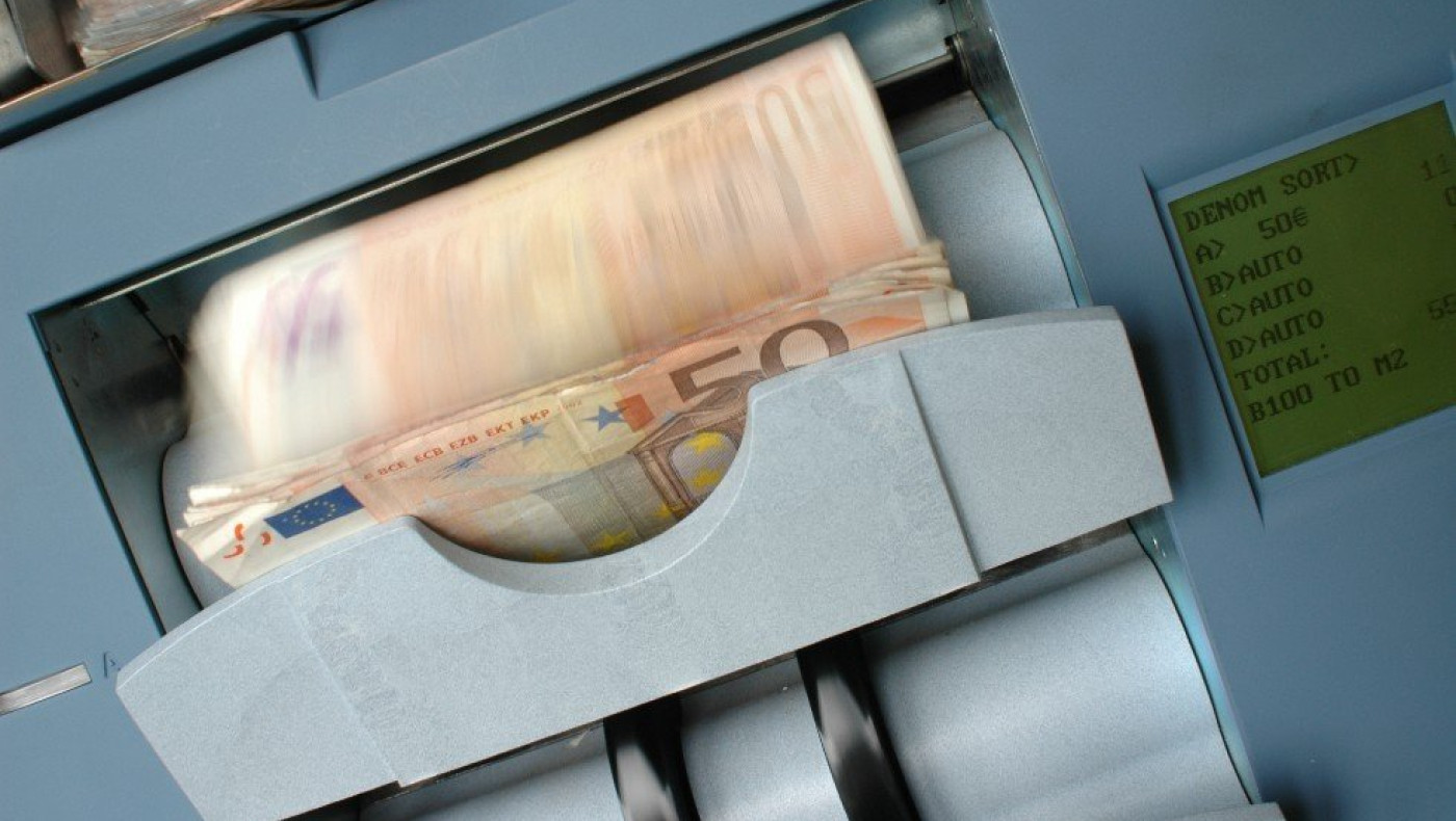 ΕΦΚΑ, ΔΥΠΑ: Ποιοι θα δουν χρήματα έως την Παρασκευή