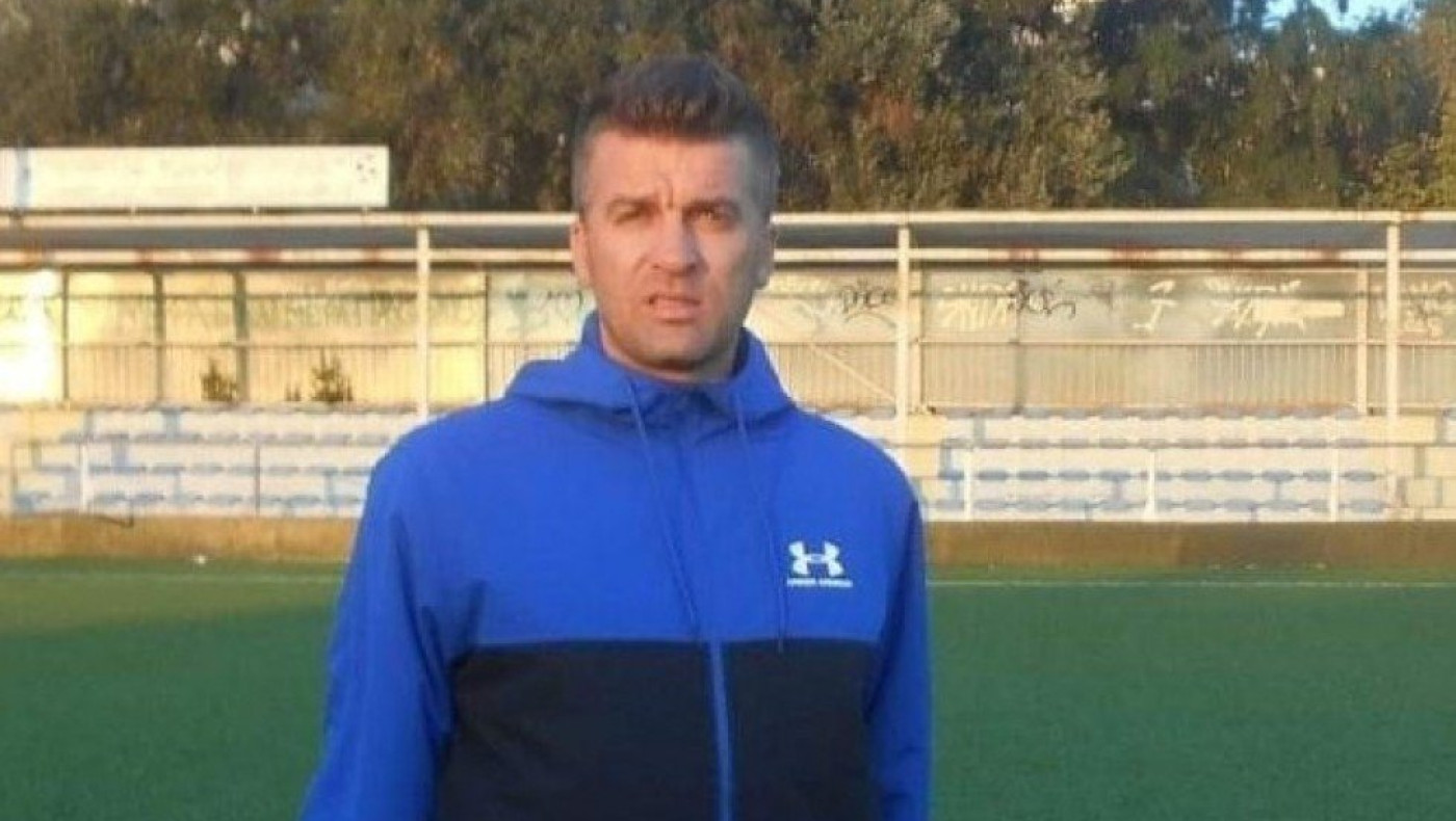 Δέλλιος: «Μη χτυπάτε το ποδόσφαιρο»