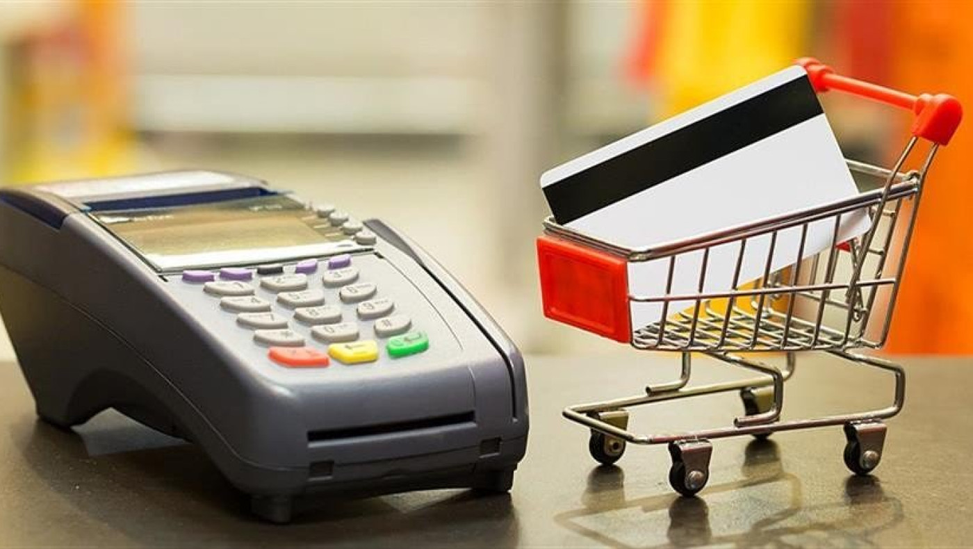 Mείωση φόρου ως και 2.200 ευρώ για όσους πλήρωναν με ηλεκτρονικό... χρήμα